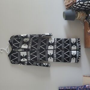 Baciano By Bacci Black and White Knit Cardigan Pattern Sweater With Hoodie Sz M